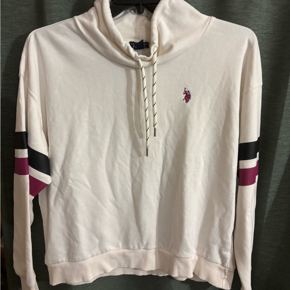 U.S. Polo Assn. Cream and Black Sweatshirt Casual Style